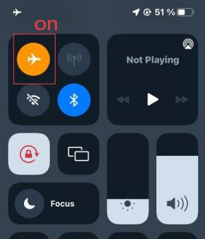 toggle iphone airplane mode on